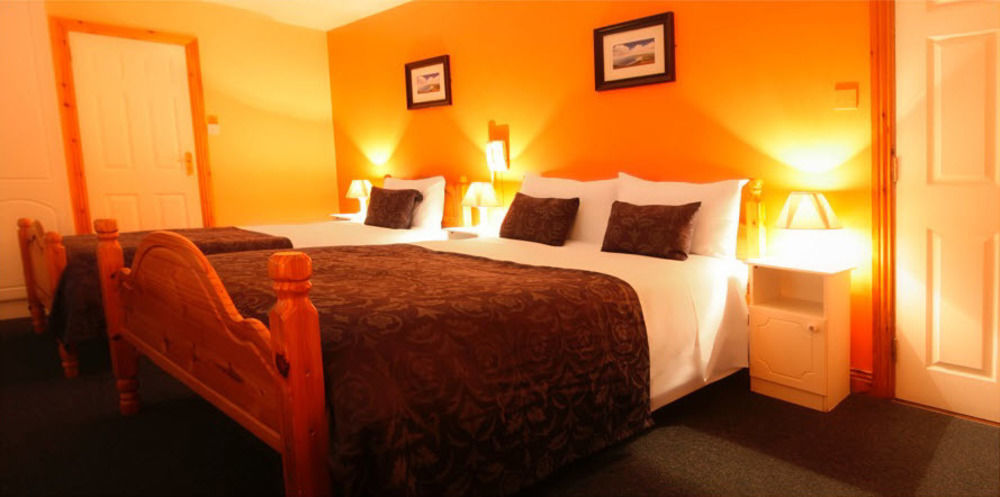 Mccarthy'S Lodge B&B Westport Ngoại thất bức ảnh