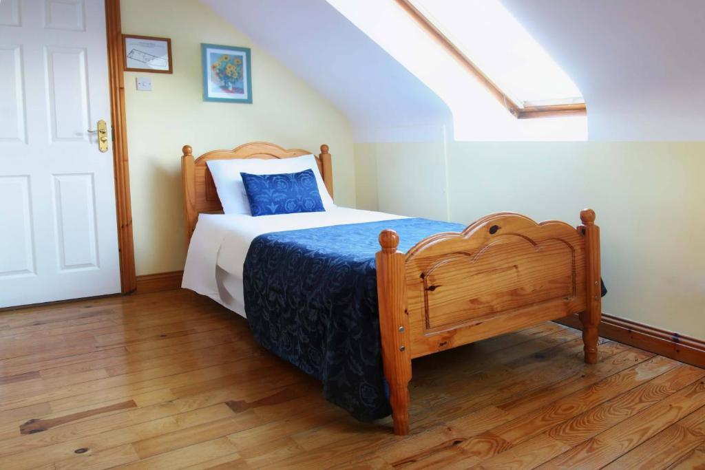 Mccarthy'S Lodge B&B Westport Phòng bức ảnh