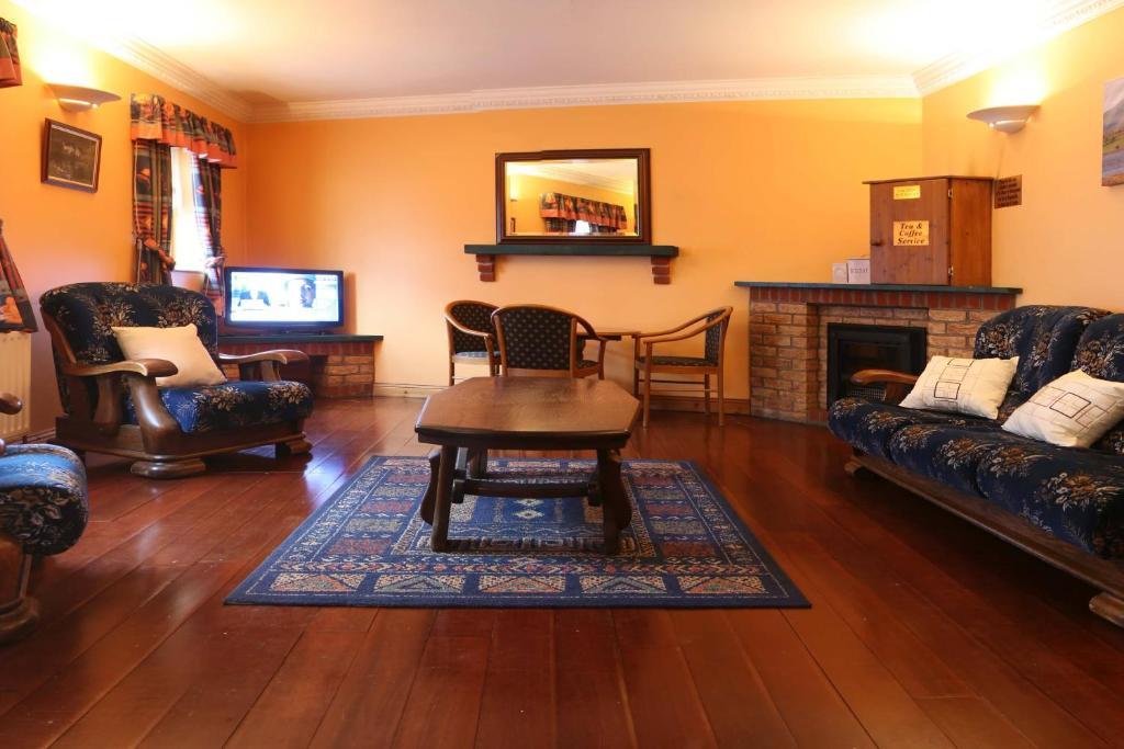 Mccarthy'S Lodge B&B Westport Ngoại thất bức ảnh